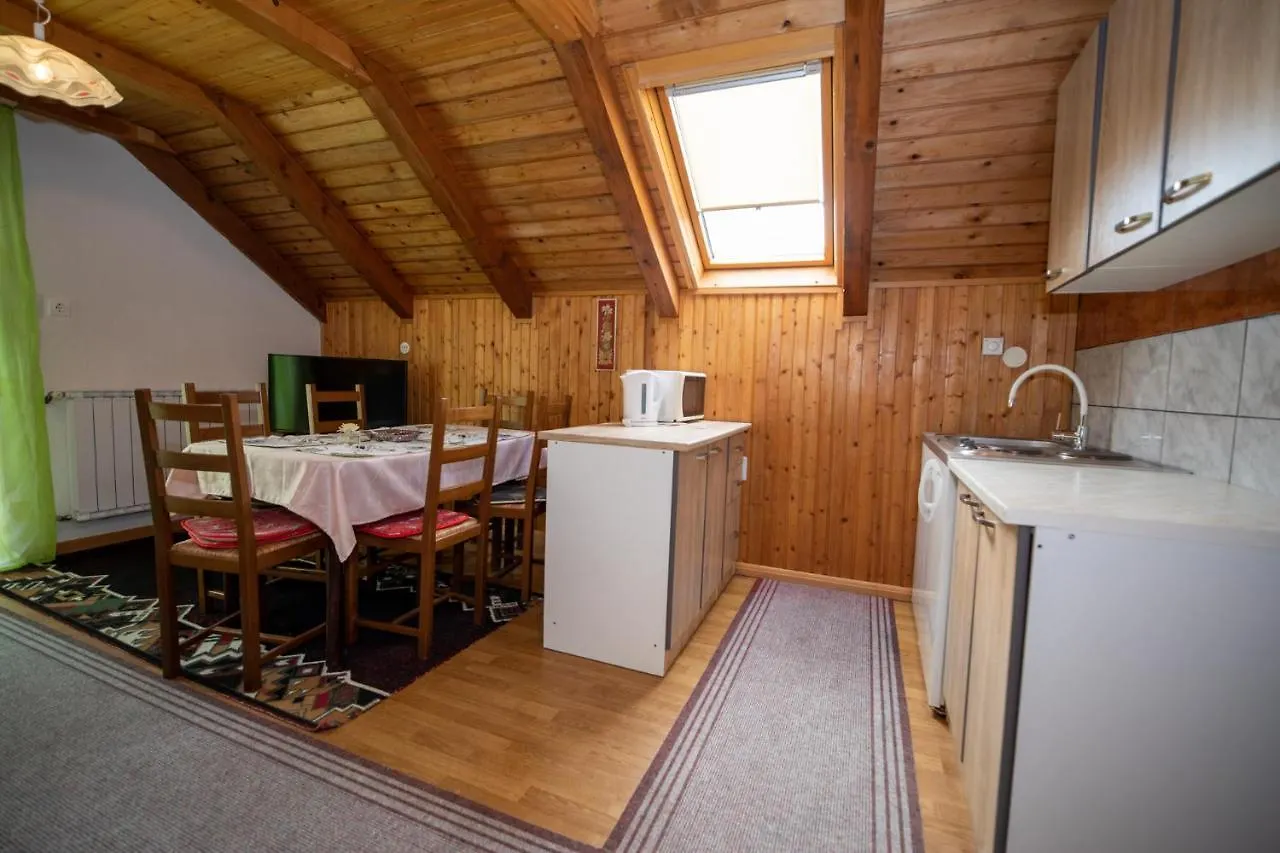Apartment Proljece 퓨지네