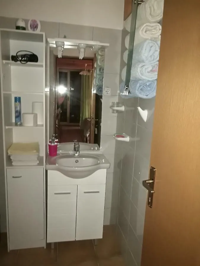 Apartment Proljece 퓨지네